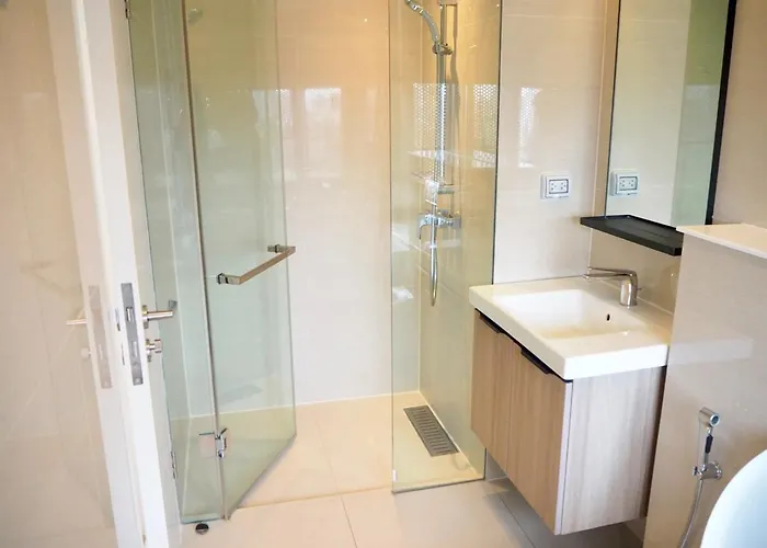 New Open Deal! Circle Sukhumvit31 #2br #5ppl * Бангкок